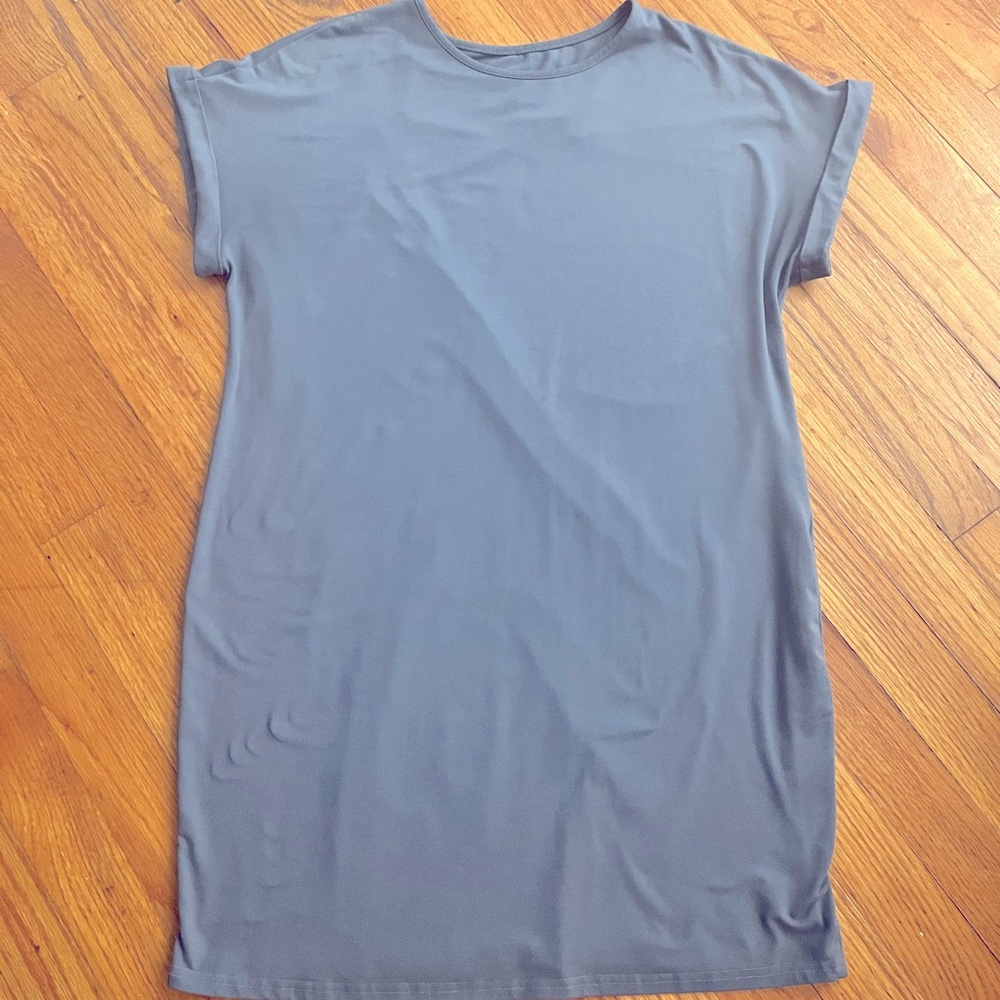 T-shirt dress
